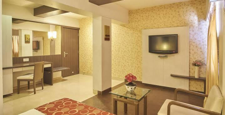 Hotel Mourya Residency Thane Exterior foto